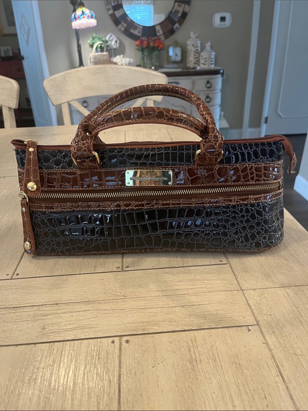 Samantha Brown Croc-Embossed Brown and Navy Wine BottleCarrier